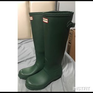 Green hunter boots